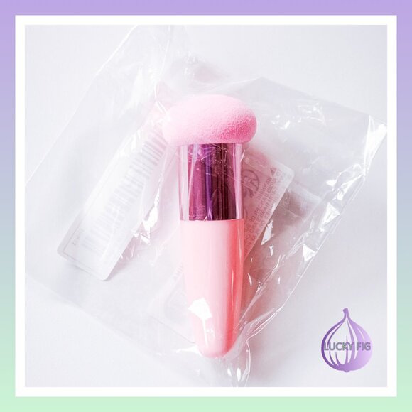 MAKE UP SPONGE APPLICATORS - SET OF 4 - Picture 8 of 12